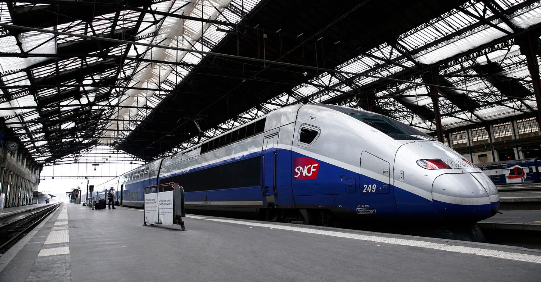 Assistance des passagers en gare