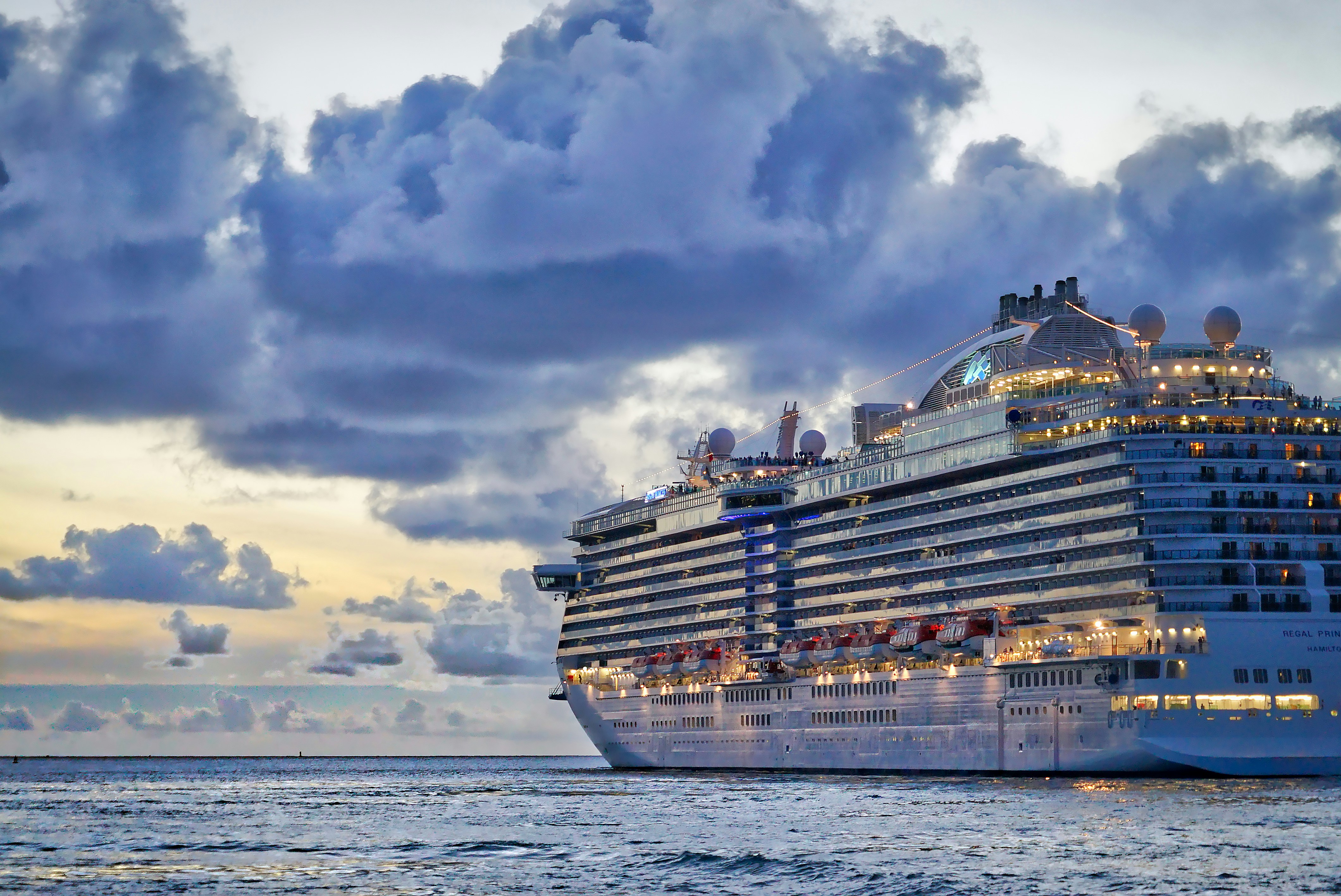 Assistance des passagers au port